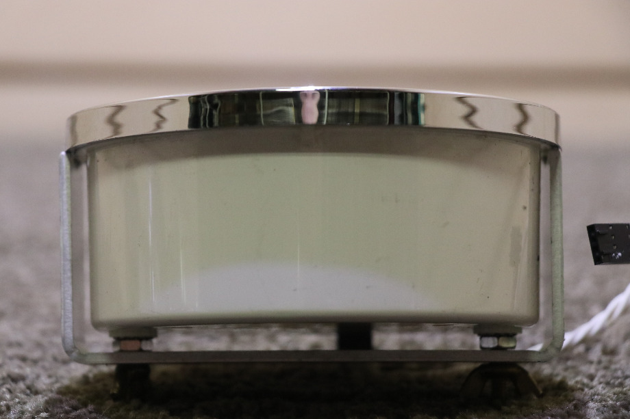 USED RV/MOTORHOME W22-00012-008 FREIGHTLINER 3 IN 1 TACHOMETER / FUEL / VOLT DASH GAUGE FOR SALE RV Components 