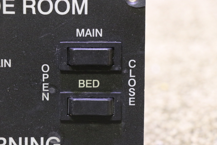 USED RV/MOTORHOME JRV A3242BL SLIDE ROOM SWITCH & KEY PANEL FOR SALE RV Components 