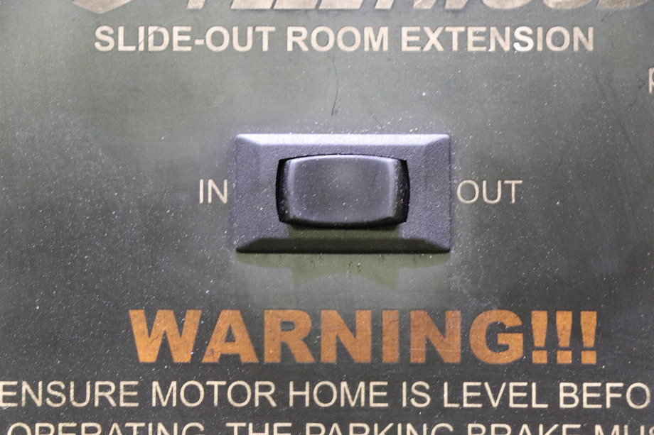 USED RV FLEETWOOD SLIDE-OUT ROOM EXTENSION SWITCH PANEL BY POWER GEAR FOR SALE RV Components 