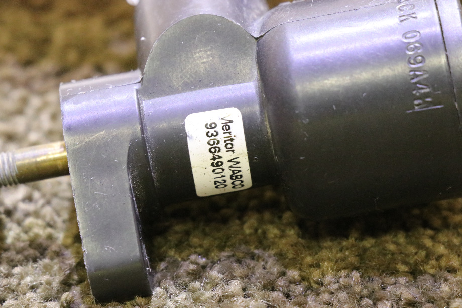 USED RV/MOTORHOME WABCO 9366490120 PARKING BRAKE SWITCH FOR SALE RV Components 