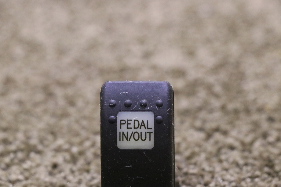 USED VLD1 PEDAL IN / OUT DASH SWITCH RV/MOTORHOME PARTS FOR SALE RV Components 