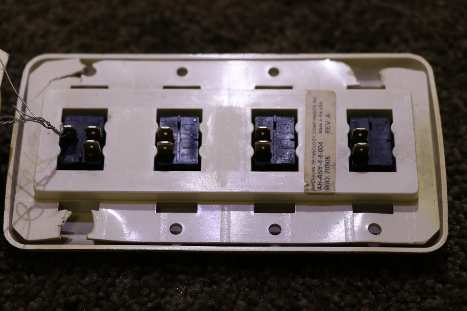 USED AH-ASY-4-8-004 AMERICAN TECHNOLOGY 4 SWITCH PANEL RV PARTS FOR SALE RV Components 