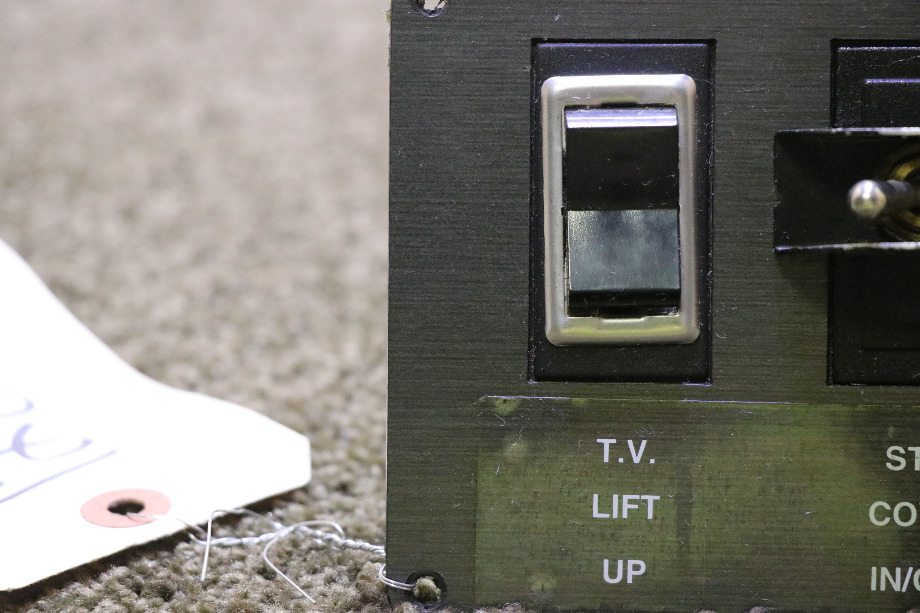 USED RV T.V. LIFT UP & STEP COVER IN/OUT SWITCH PANEL FOR SALE RV Components 