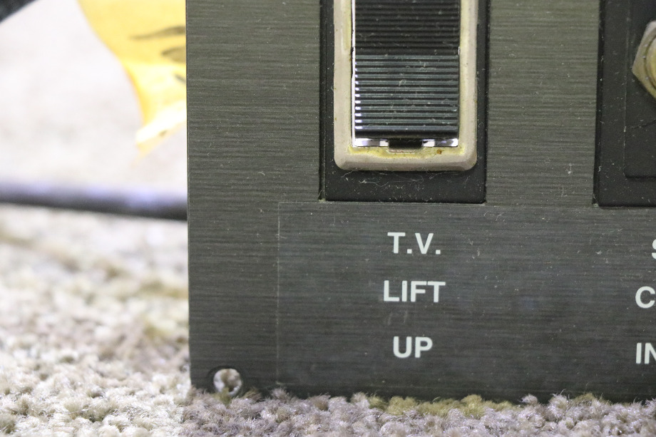 USED T.V. LIFT UP & STEP COVER IN/OUT SWITCH PANEL MOTORHOME PARTS FOR SALE RV Components 