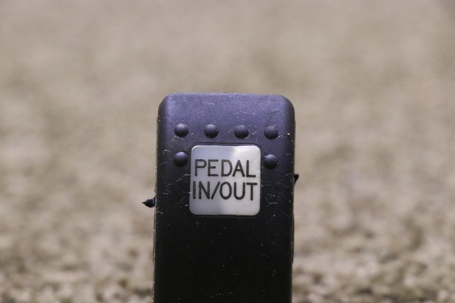 USED RV/MOTORHOME PEDAL IN/OUT VLD1 DASH SWITCH FOR SALE RV Components 