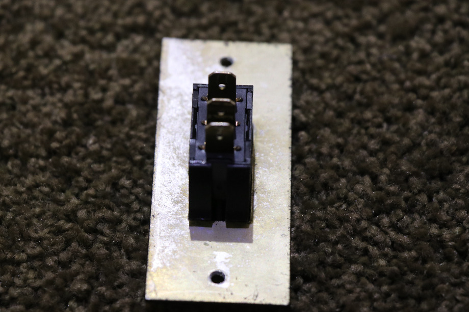 USED MOTORHOME BEAVER SLIDE OUT SWITCH PANEL FOR SALE RV Components 