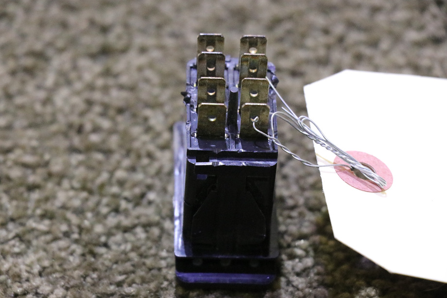 USED RV/MOTORHOME PEDAL IN / OUT DASH SWITCH VLD1 FOR SALE RV Components 