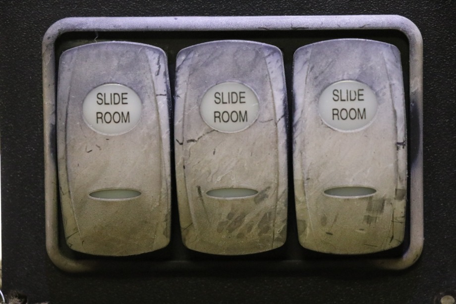USED RV SLIDE ROOM TRIPLE SWITCH PANEL FOR SALE RV Components 