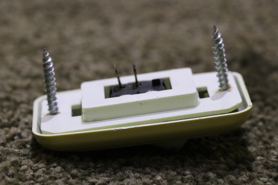 USED AMERICAN TECHNOLOGY CABINET ON/OFF SWITCH PANEL RV/MOTORHOME PARTS FOR SALE RV Components 