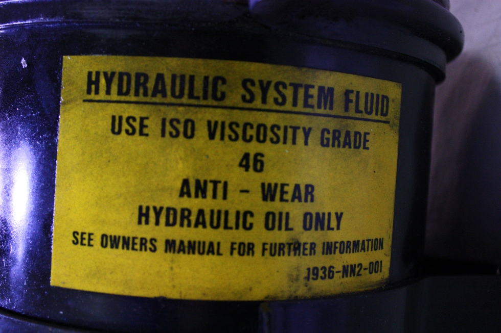USED HYDRAULIC SYSTEM FLUID TANK 1936-NN2-001 FOR SALE RV Components 