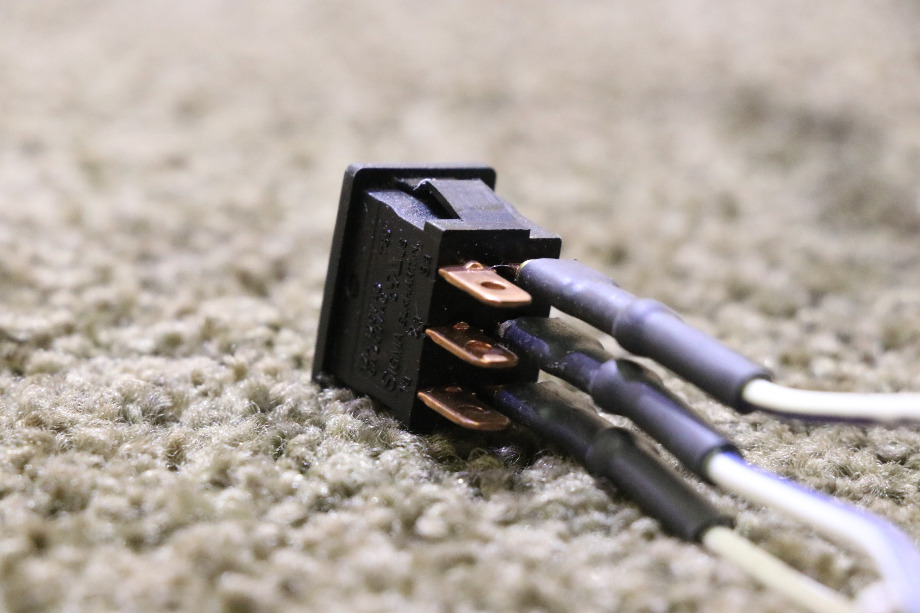 USED RV/MOTORHOME BLACK ROCKER SWITCH FOR SALE RV Components 