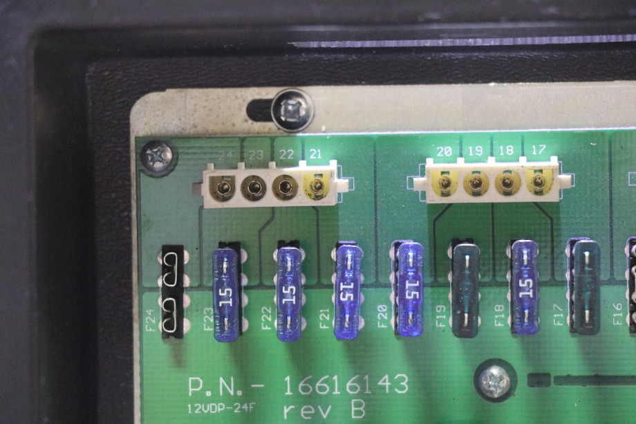 USED RV/MOTORHOME KIB FUSE PANEL 16616143 FOR SALE RV Components 