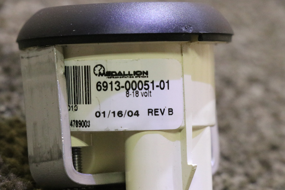 USED RV/MOTORHOME 6913-00051-01 VOLT DASH GAUGE FOR SALE RV Components 