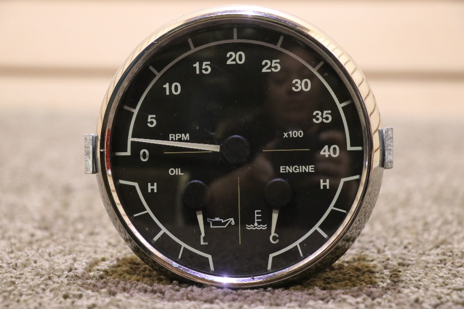 USED MOTORHOME 3 IN 1 TACH / OIL / ENGINE 8640-40003-19 DASH GAUGE FOR SALE RV Components 
