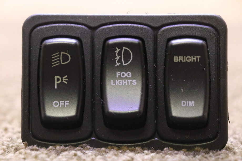 USED MOTORHOME PARK / FOG / DIMMER DASH 3 SWITCH PANEL FOR SALE RV Components 