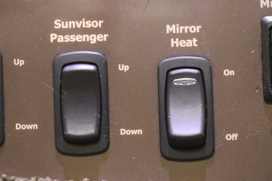 USED RV SUNVISOR / SUNVISOR / MIRROR HEAT / MIRROR CONTROL DASH SWITCH PANEL FOR SALE RV Components 