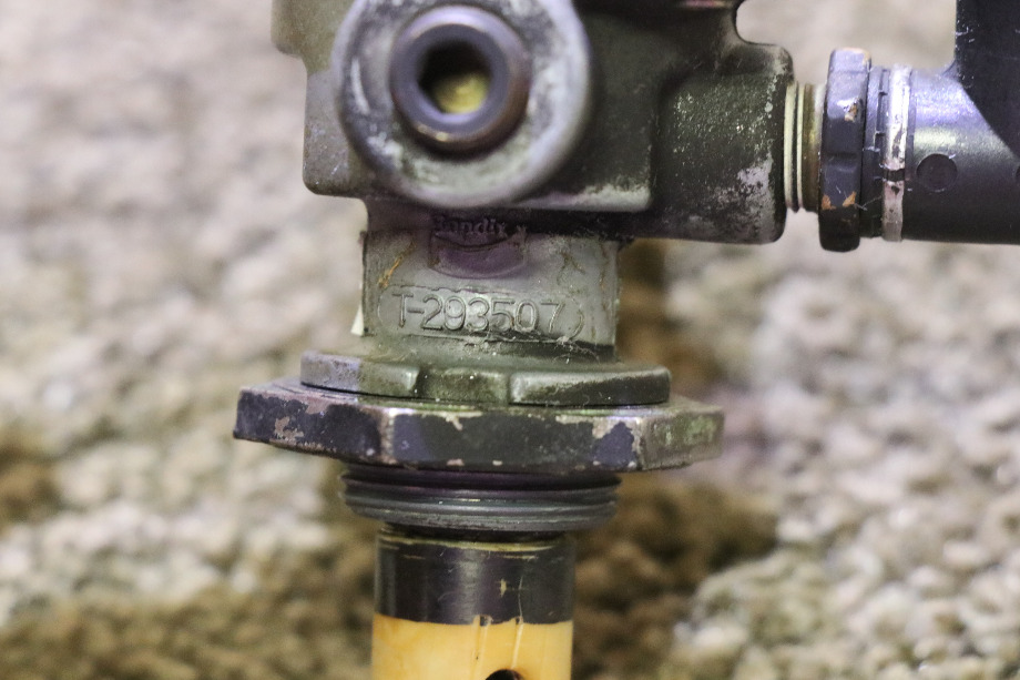 USED MOTORHOME BENDIX PULL / PUSH PARKING BRAKE SWITCH FOR SALE RV Components 