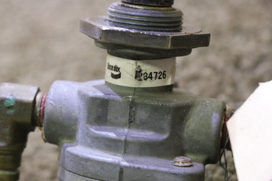 USED BENDIX 284726 PULL / PUSH PARKING BRAKE SWITCH MOTORHOME PARTS FOR SALE RV Components 