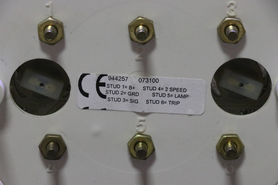 USED RV/MOTORHOME SPEEDOMETER 944257 DASH GAUGE FOR SALE RV Components 