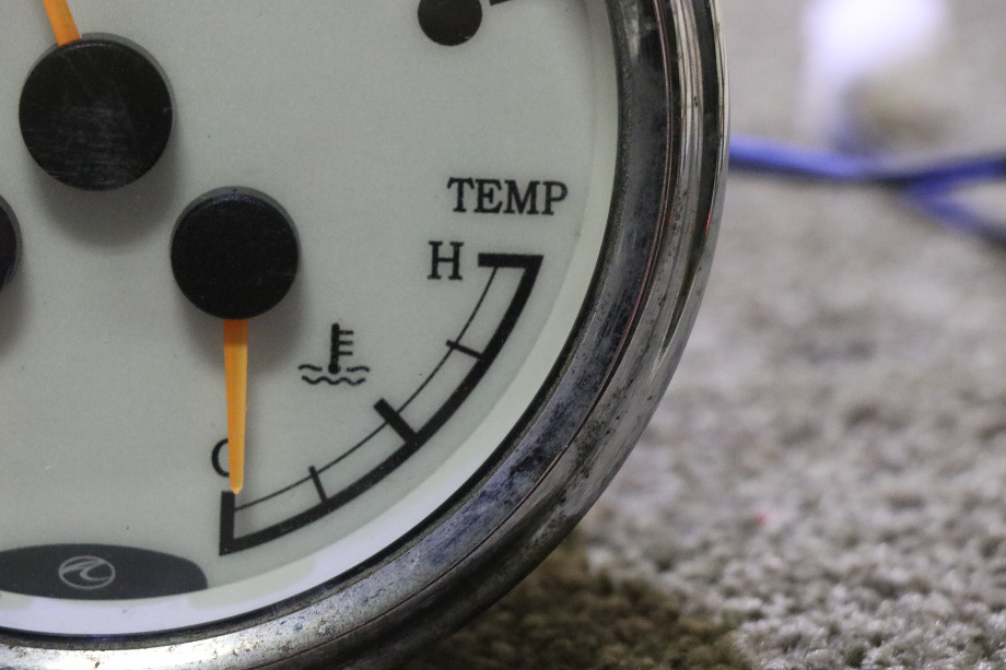 USED MOTORHOME 109210-A MONACO 3 IN 1 FUEL / OIL / TEMP DASH GAUGE FOR SALE RV Components 