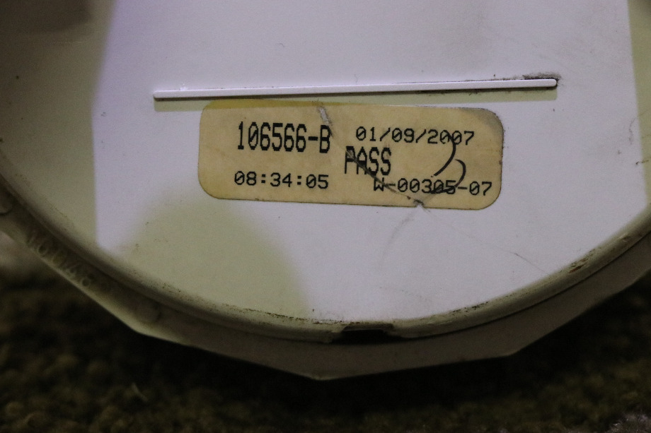 USED 106566-B AMERIACN TRADITION 3 IN 1 FUEL / OIL / TEMP DASH GAUGE MOTORHOME PARTS FOR SALE RV Components 