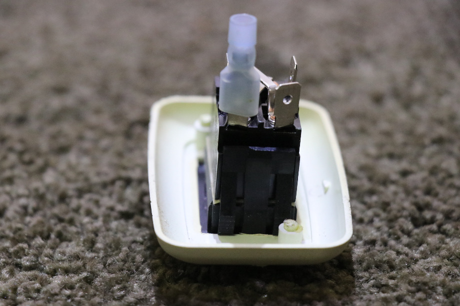 USED RV/MOTORHOME RET / EXT SWITCH PANEL FOR SALE RV Components 