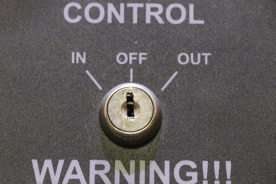 USED A3232BL SLIDE ROOM CONTROL PANEL RV PARTS FOR SALE RV Components 