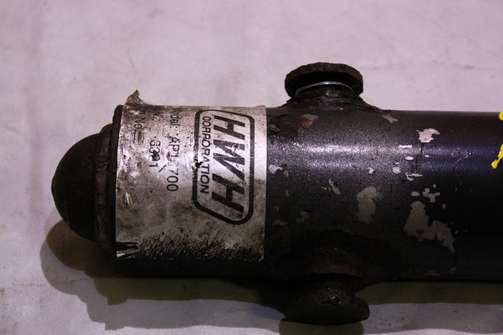 USED HWH LEVELING JACK CYLINDER AP10700 FOR SALE RV Components 