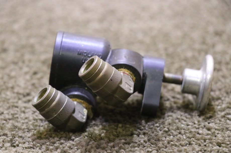 USED MERITOR WABCO 9366490120 EMERGENCY PAKRING BRAKE SWITCH MOTORHOME PARTS FOR SALE RV Components 