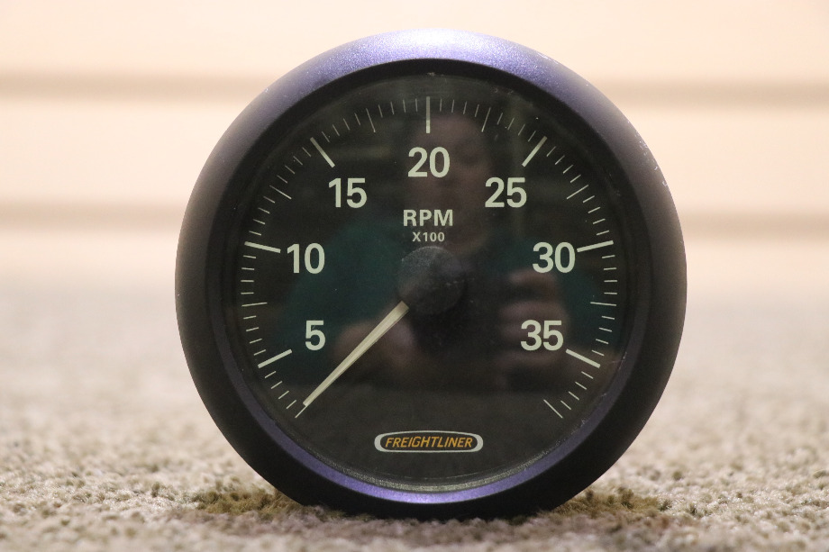USED RV 7671-10001-01 TACHOMETER DASH GAUGE FOR SALE RV Components 