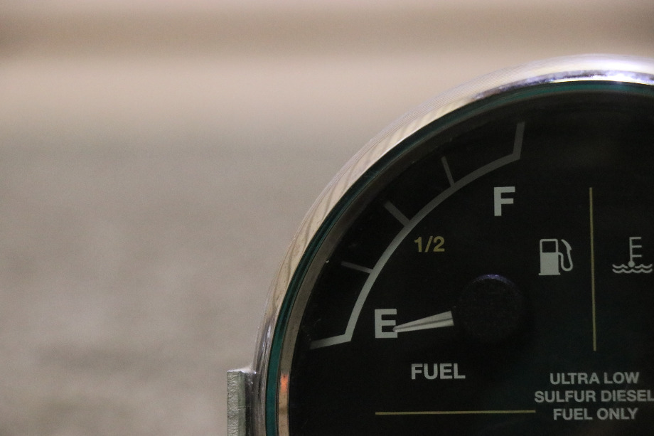 USED 8653-50005-19 FUEL / TRANS / OIL / ENG 4 IN 1 DASH GAUGE RV PARTS FOR SALE RV Components 