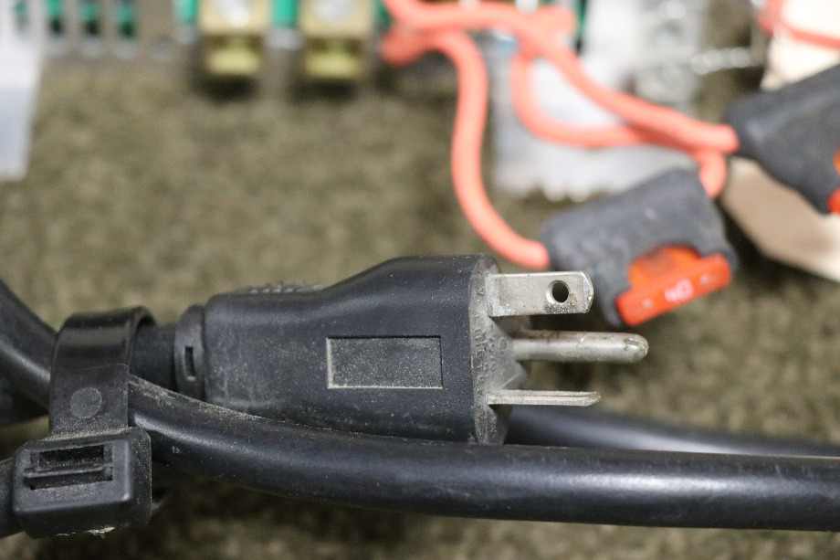 USED MOTORHOME IOTA DLS-75 POWER CONVERTER FOR SALE RV Components 