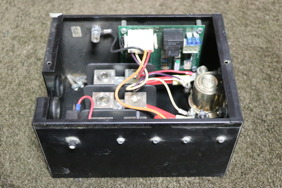 USED RV/MOTORHOME POWER GEAR BATTERY CONTROL CENTER 700000 FOR SALE RV Components 