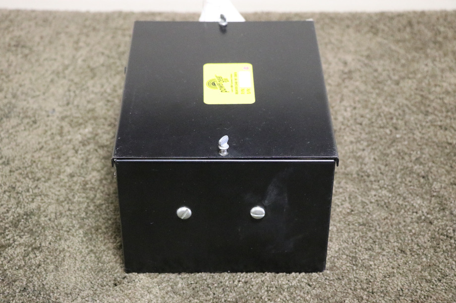 USED RV/MOTORHOME POWER GEAR BATTERY CONTROL CENTER 700000 FOR SALE RV Components 