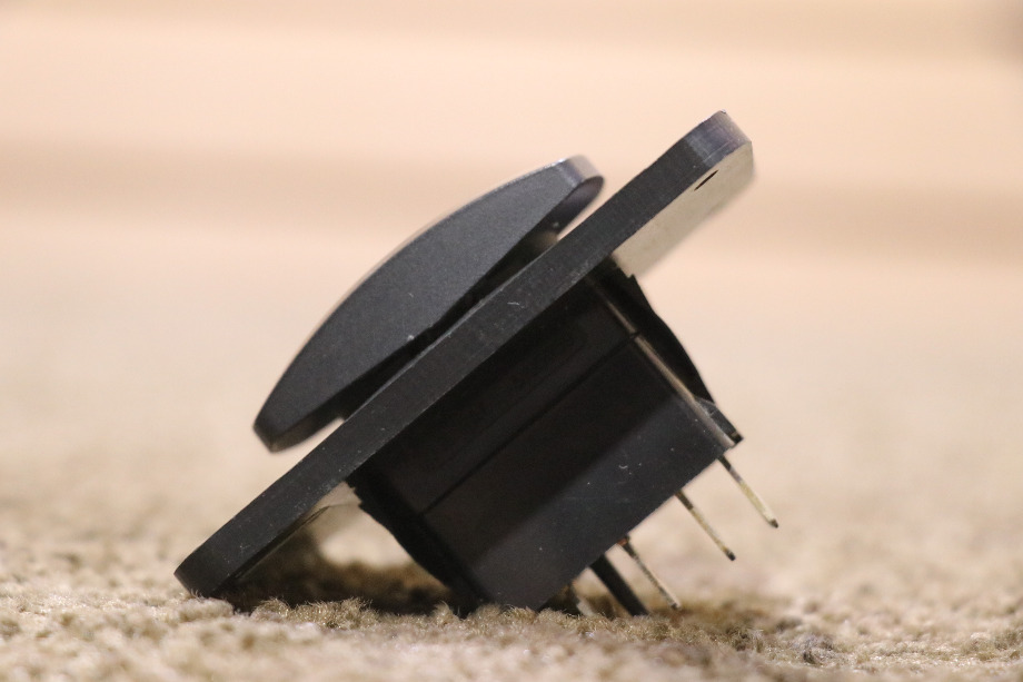 USED RV/MOTORHOME UP / DOWN EXT TV ROCKER SWITCH V8D1 FOR SALE RV Components 
