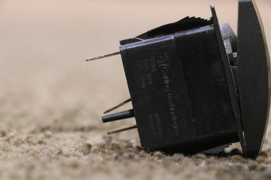USED RV V2D1 ATC DASH SWITCH FOR SALE RV Components 