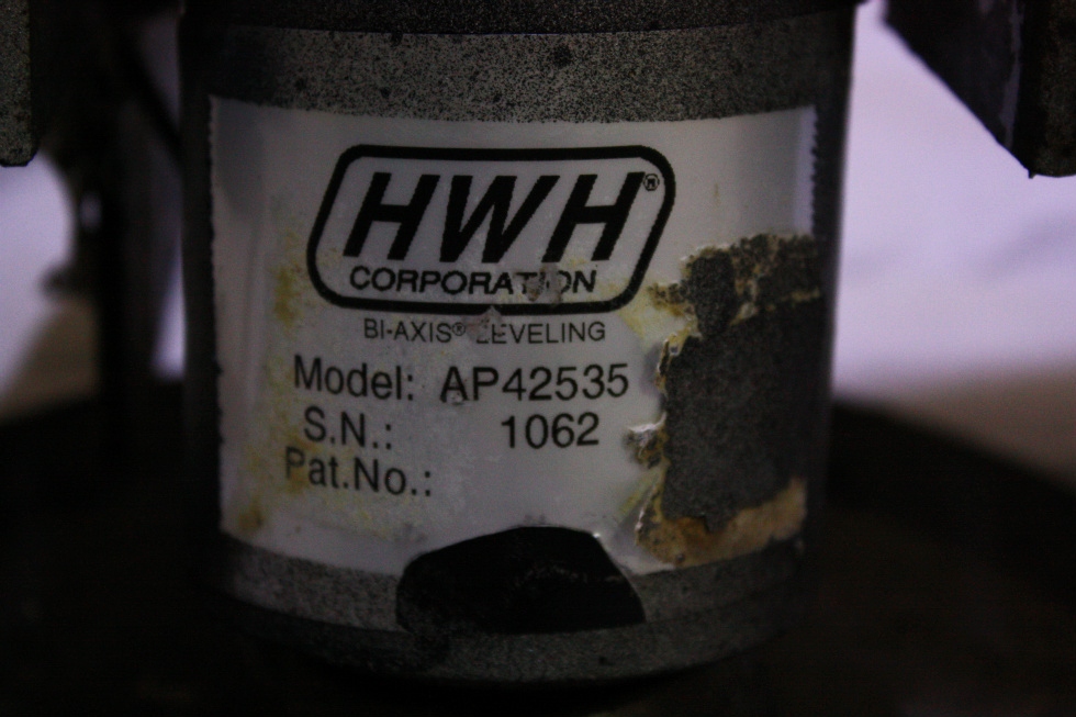 USED HWH LEVELING JACK AP42535 FOR SALE RV Components 