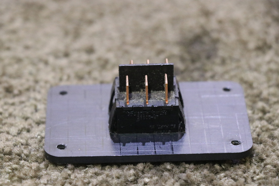 USED RV/MOTORHOME MONACO ROOM SLIDE IN / OUT SWITCH PANEL FOR SALE RV Components 