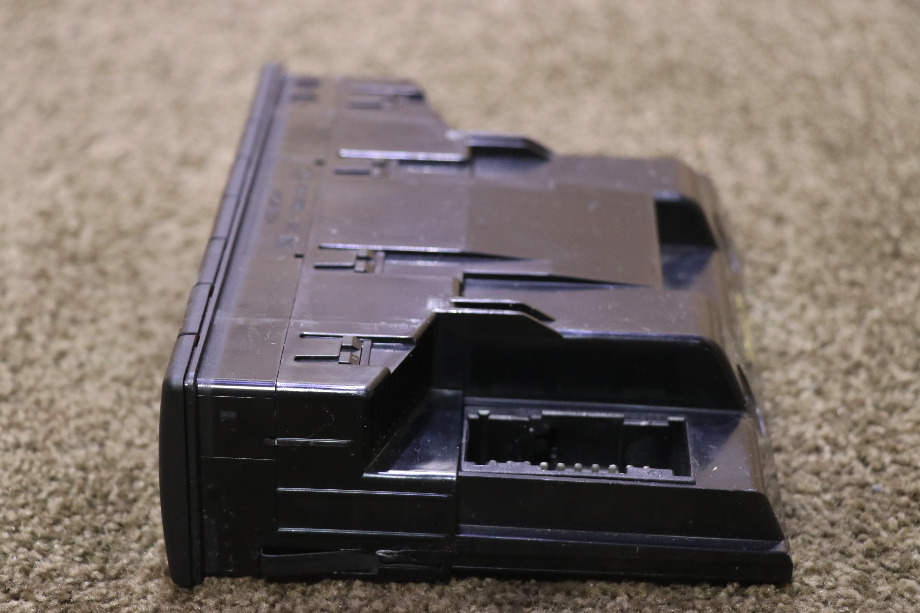 USED RV/MOTORHOME MERCEDES HVAC CONTROL MODULE 210 830 FOR SALE RV Components 