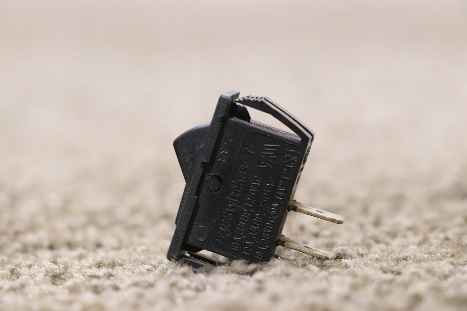 USED BLACK ROCKER SWITCH RV/MOTORHOME PARTS FOR SALE RV Components 
