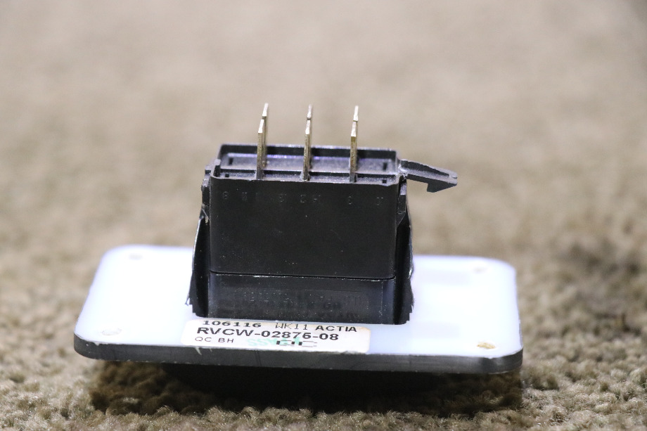 USED RV EXTEND / RETRACT SWITCH PANEL FOR SALE RV Components 