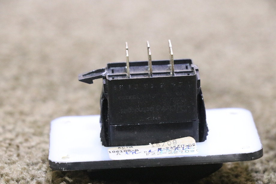 USED RV EXTEND / RETRACT SWITCH PANEL FOR SALE RV Components 