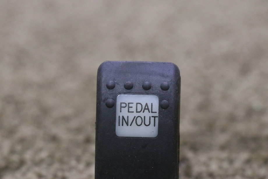 USED RV/MOTORHOME PEDAL IN / OUT DASH SWITCH VLD1 FOR SALE RV Components 