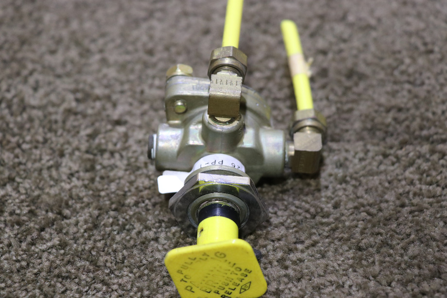USED RV/MOTORHOME BENDIX PARKING BRAKE SWITCH 284726 FOR SALE RV Components 