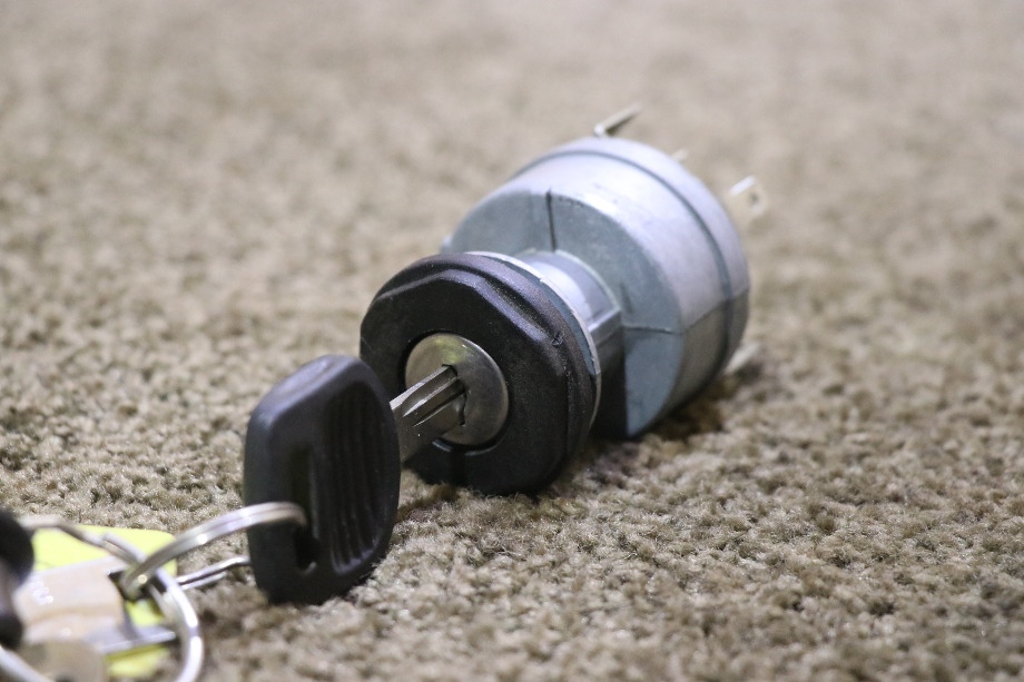 USED 2004 ALFA SEE YA IGNITION SWITCH WITH KEY RV PARTS FOR SALE RV Components 
