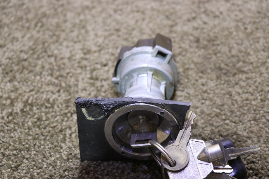 USED IGNITION SWITCH WITH KEYS MOTORHOME PARTS FOR SALE RV Components 