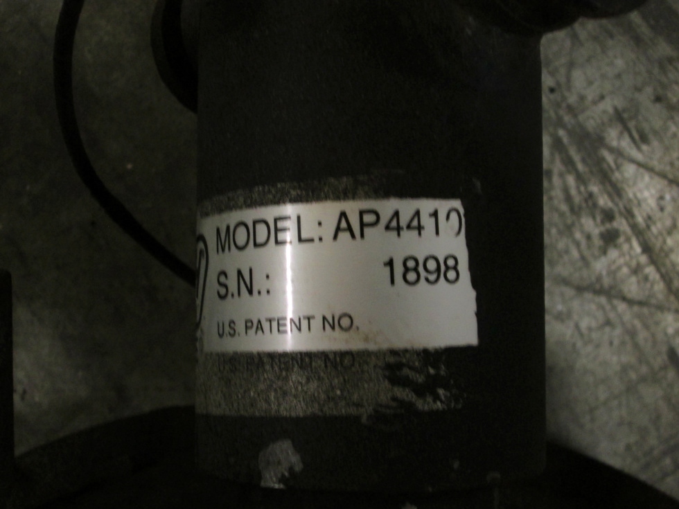 USED HWH LEVELING JACK AP4410 FOR SALE RV Components 