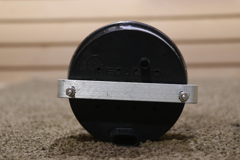USED RV 8650-00010-29 MONACO SPEEDOMETER DASH GAUGE FOR SALE RV Components 