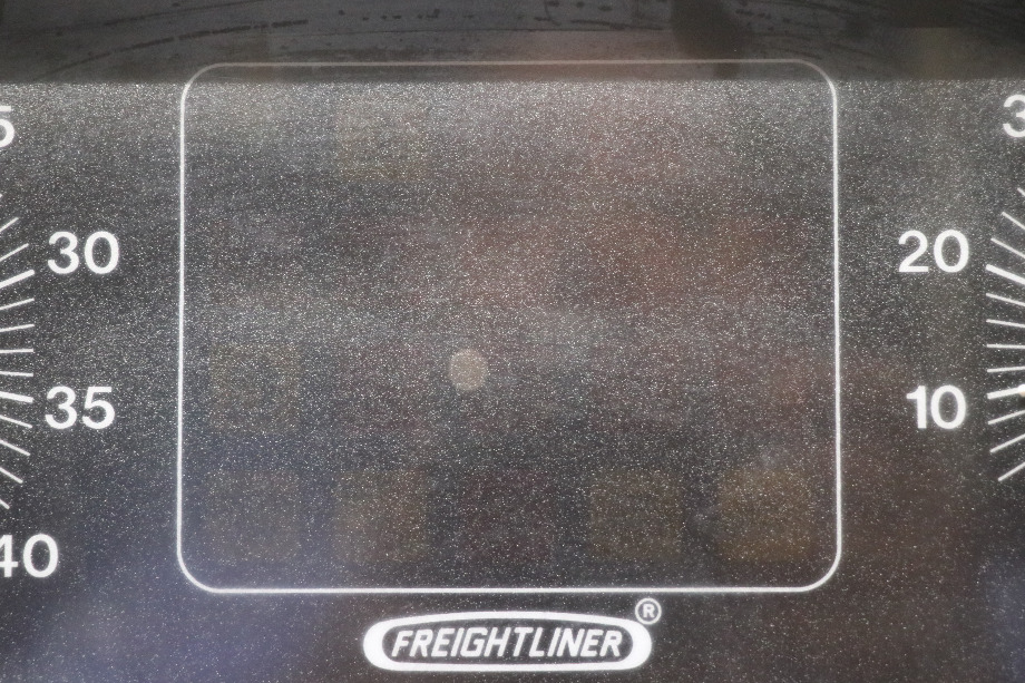 USED RV 22-46818-002 FREIGHTLINER DASH CLUSTER FOR SALE RV Components 