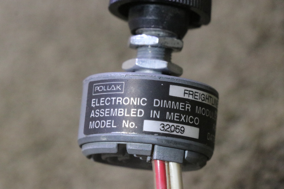 USED FREIGHTLINER A06-21184 ELECTRONIC DIMMER MODULE MOTORHOME PARTS FOR SALE RV Components 